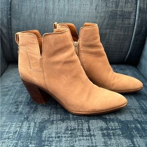 Franco Sarto Oreste bootie